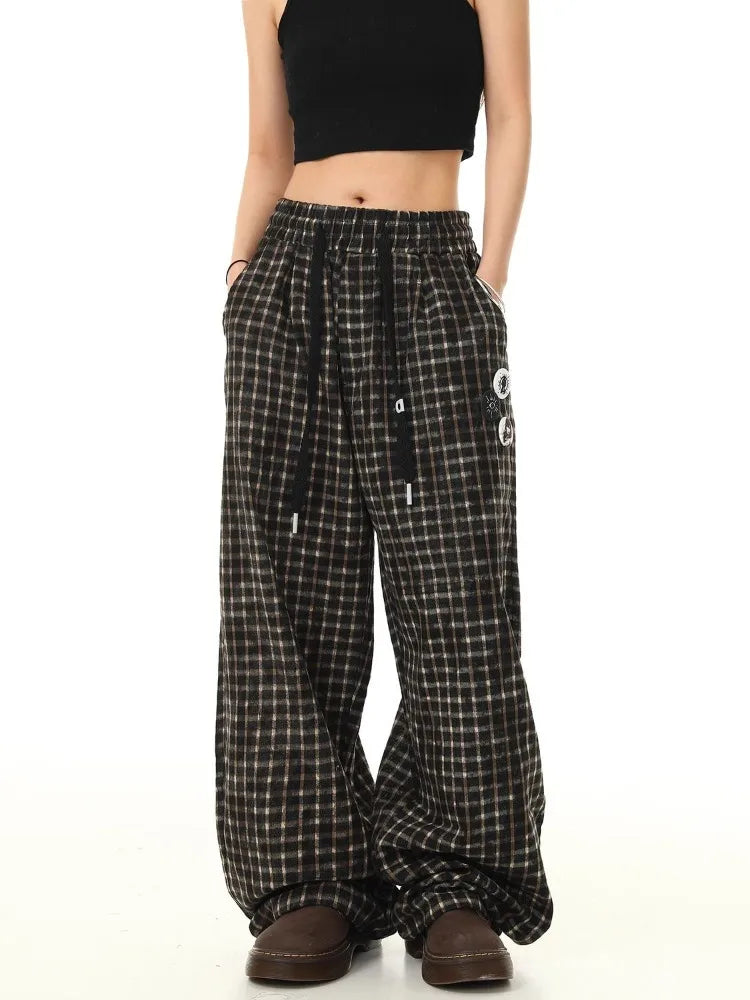 Baggy Plaid Pants Woman